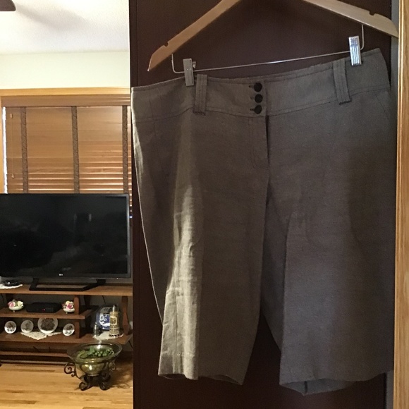 Michael Kors - Picture 1 of 6